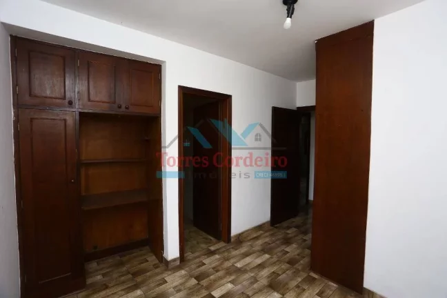 Imagem Sobrado - 3 dormitórios sendo 1 suíte - 2 vagas - Vila Morse