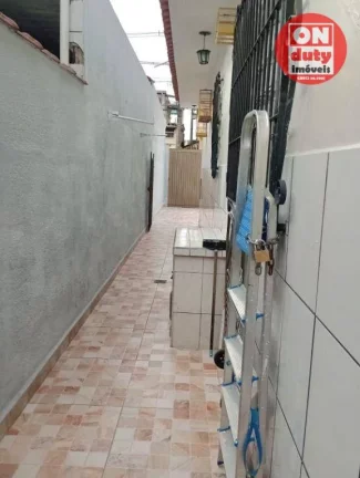 Imagem Casa com 2 quartos à venda, 71 m² por R$ 400.000 - Parque Bitaru - São Vicente/SP