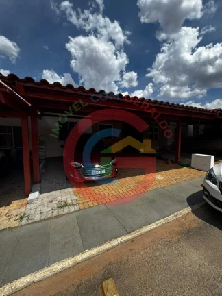 Imagem Casa térrea em condomínio. 2 quartos com 2 vagas.