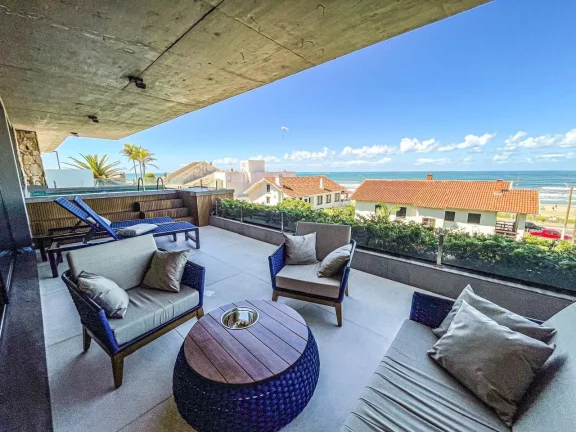 Imagem Apartamento à venda, com 4 quartos, 258m²