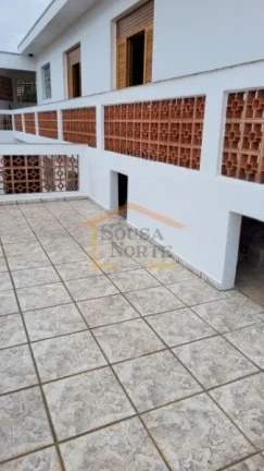 Imagem São 2 imóveis, um sobre o outro, exatamente iguais, cada um com 2 dormitórios, sala, varanda, coz...