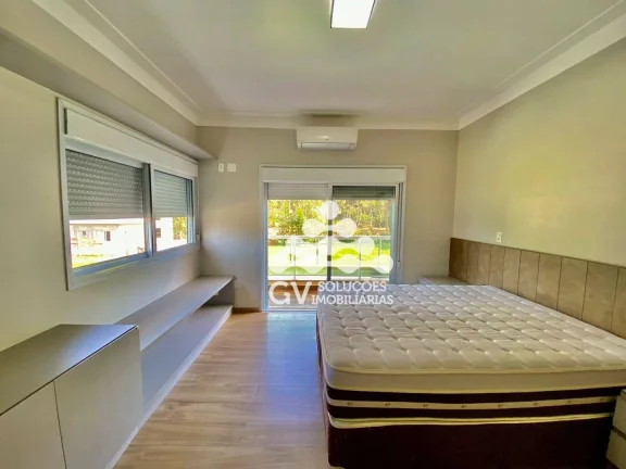 Imagem Sobrado com 4 dormitórios à venda, 205 m² por R$ 2.000.000,00 - Condomínio Capitanias - Ubatuba/SP