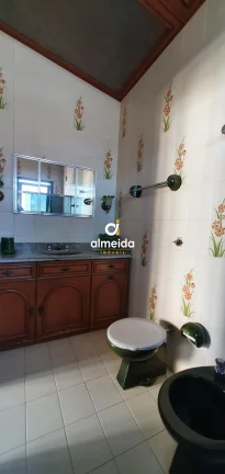 Imagem Casa 4 dormitórios à venda Centro Santa Maria/RS