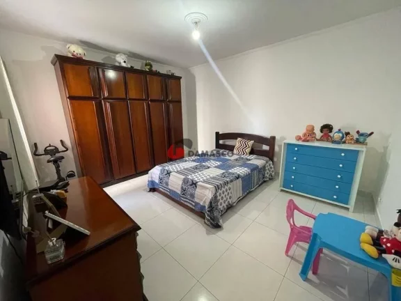 Imagem Casa à venda 2 Quartos, 2 Vagas, 150M², Jardim das Maravilhas, Santo André - SP