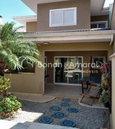 Imagem Linda casa à venda em condomínio fechado em Valinhos/SP.

Casa muito espaçosa com 260m² de área...