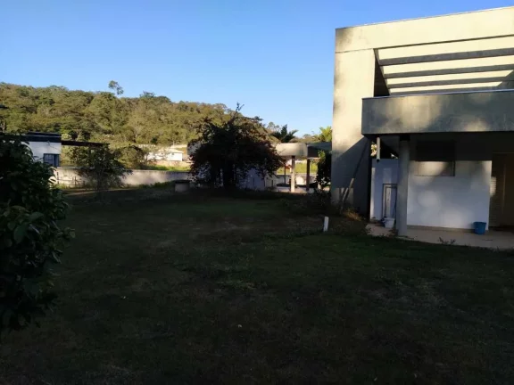 Imagem Casa Duplex em Esmeraldas