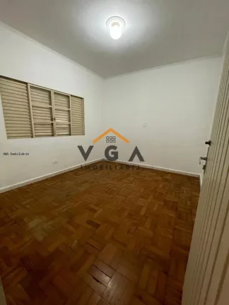 Imagem Casa para Locação em São Paulo, Vila Guilhermina, 2 dormitórios, 1 suíte, 2 banheiros, 2 vagas