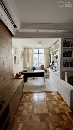Imagem Apartamento com 200m2, 3 dormitórios (1 suíte) e 2 vagas demarcadas a venda no Bela Vista, São Paulo