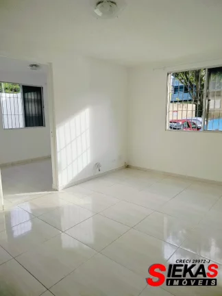 Imagem Impecável apartamento à venda em São Paulo - Águia de Haia: 1 quarto, 1 sala, 1 banheiro, 1 vaga de garagem, 60m² de área.