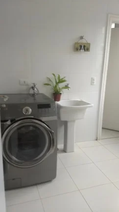 Imagem Casa no Res. Gênesis I - 415m²