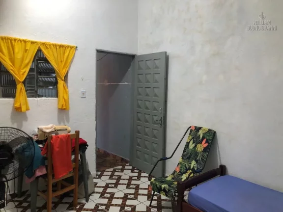 Imagem 2 casas e 1 galpão em Praia Grande, Baln. Maracanã a 300 mts da praia