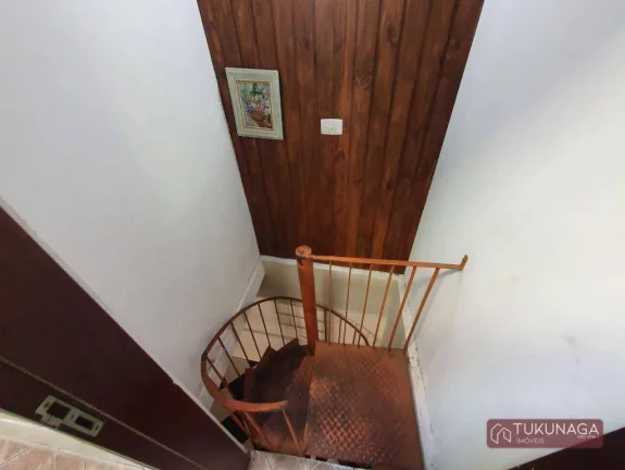 Imagem Sobrado com 3 quartos à venda, 398 m² por R$ 960.000 - Jardim Rosa de Franca - Guarulhos/SP
