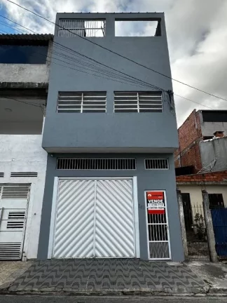 Imagem Sobrado com 3 dormitórios à venda, 375 m² por R$ 695.000,00 - Vila Jurema - Ferraz de Vasconcelos/SP