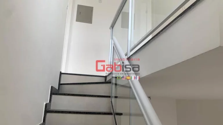 Imagem Cobertura com 2 dormitórios à venda, 150 m² por R$ 780.000,00 - Braga - Cabo Frio/RJ