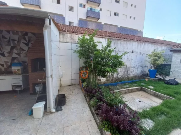 Imagem Casa com 4 dormitórios à venda, 278 m² por R$ 810.000,00 - Mirim - Praia Grande/SP