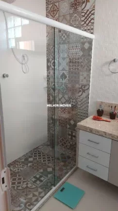 Imagem Casa Sobrado à Venda Semi Mobiliada com 02 Suítes Localizada no Centro de Balneário Camboriú - SC