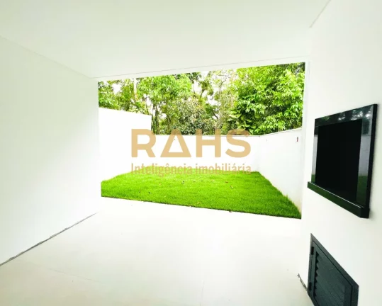 Imagem Lindo Sobrado Geminado Alto PadrÃ£o Novo em local Ã³timo, totalmente residencial, no Bom Retiro, prÃ...