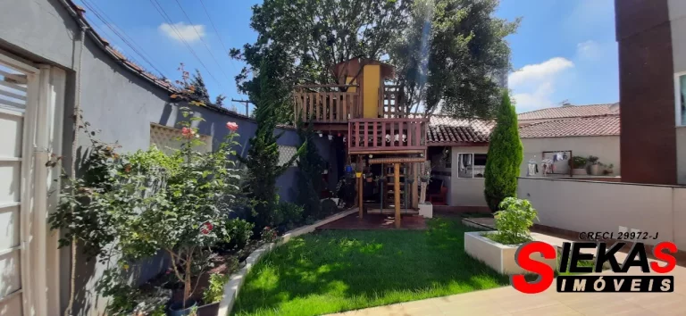 Imagem Imperdível! Casa à venda em São Paulo-SP, Itaquera, 4 quartos, 2 suítes, 2 salas, 3 banheiros, 3 vagas, 165m². Confira!