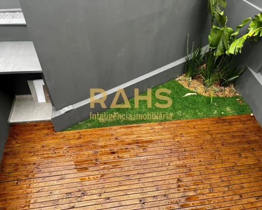 Imagem Se você está procurando localização, bairro nobre, comodidade, esse Sobrado é a opção certa! ...