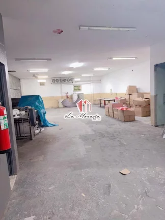 Imagem Galpão com escritório, 350M², no Aleixo, LOCAÇÃO!