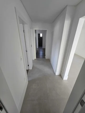 Imagem Apartamento novo alto padrão com 4 suítes e 4 vagas de garagem no Centro de Balneário Camboriú.