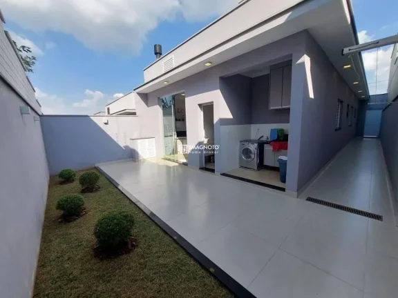 Imagem Casa com 3 dormitórios à venda, 132 m² por R$ 930.000,00 - Água Branca - Piracicaba/SP