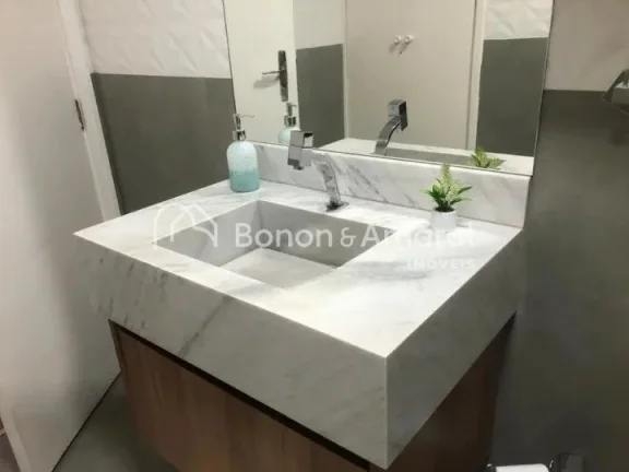 Imagem Casa à venda no Parque Taquaral com 170 m² de área construída, este imóvel oferece diversas com...
