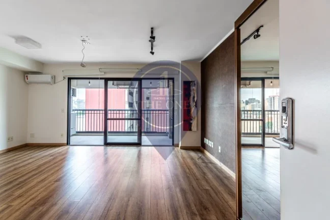 Imagem Apartamento para locação na Bela Vista, São Paulo-SP: 1 quarto, 2 salas, 1 banheiro, 1 vaga de garagem. Agende sua visita!