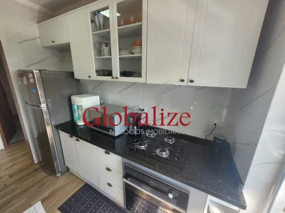 Imagem APARTAMENTO 02 DORMITÓRIOS, R$415.000,00, TODO REFORMADO, COZINHA AMERICANA, PRÓXIMO À PRAIA, 01 VAGA DE GARAGEM SUFICIENTE