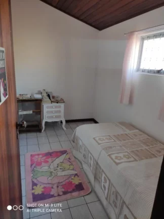 Imagem VENDO OU TROCA CASA NA RUA ILHA BELA JARDIM UBIRAJARA - SP