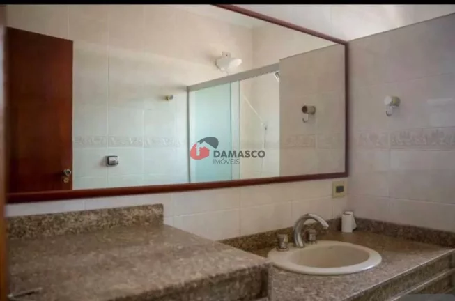 Imagem Sobrado à venda 3 Quartos, 4 Vagas, 197 m², Nova Gerty, São Caetano do Sul - SP