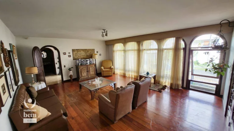 Imagem Casa com 4 quartos, 332 m² construídos, terreno de 740 m² à venda - Batel - Curitiba/PR