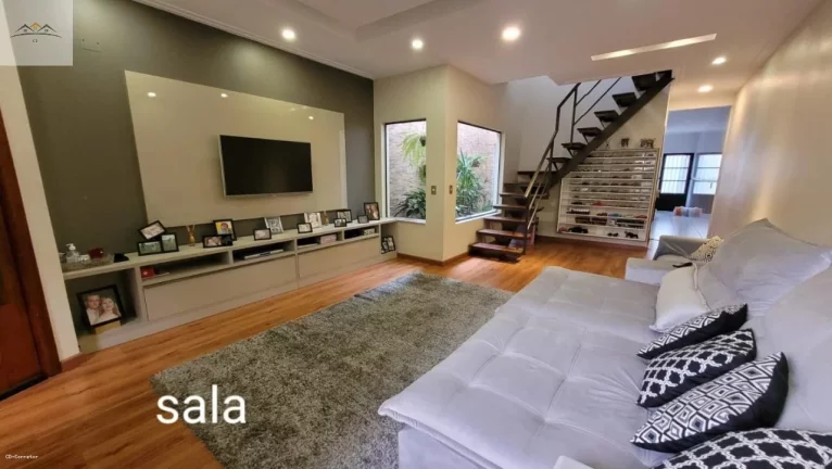 Imagem CASA RESIDENCIAL em DIADEMA - SP, VILA NOGUEIRA