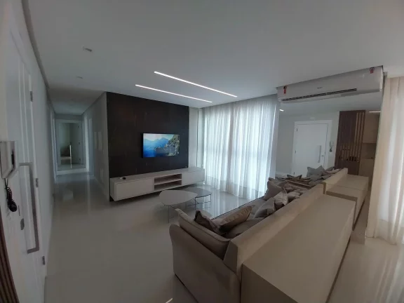 Imagem Apartamento com 4 dormitórios à venda sendo 4 suítes, 140.19 m² por - R$ 7.399.000,00 - Centro - Bal. Camboriú/SC