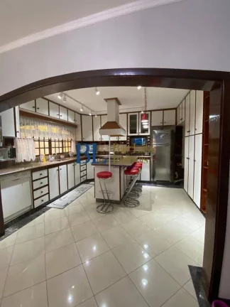 Imagem Lindo Sobrado Com 348M² No Bairro Patriarca!!Pertinho Da Estação!!