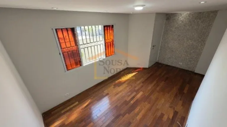 Imagem Casa em condomínio fechado na Vila Matilde
3 dormitórios, sendo 1 suíte, banheiro social, lavabo,...