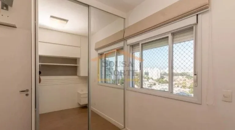 Imagem Apartamento com 82 m², com 2 dormitórios, sendo 1 suite, 3 banheiros, varanda, armários nos dormi...