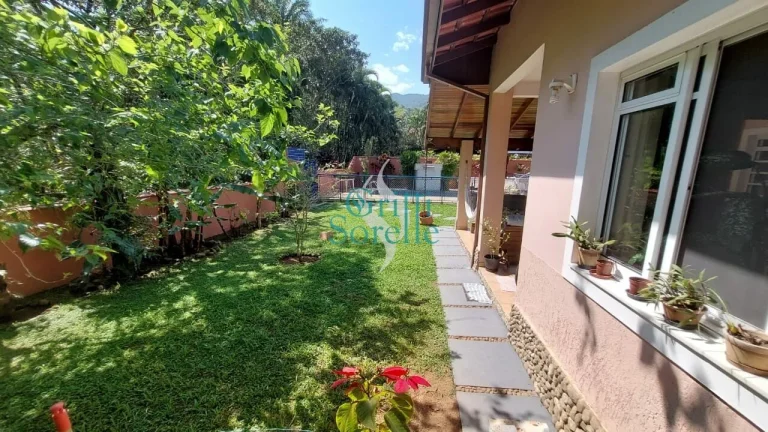 Imagem Casa Térrea em Condomínio à Venda no Horto Florestal - Ubatuba/SP.