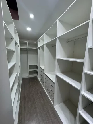 Imagem Bella Città Fazenda Rodeio - Sobrado Luxuoso para Locação no Condomínio Bella Città Fazenda Rodeio