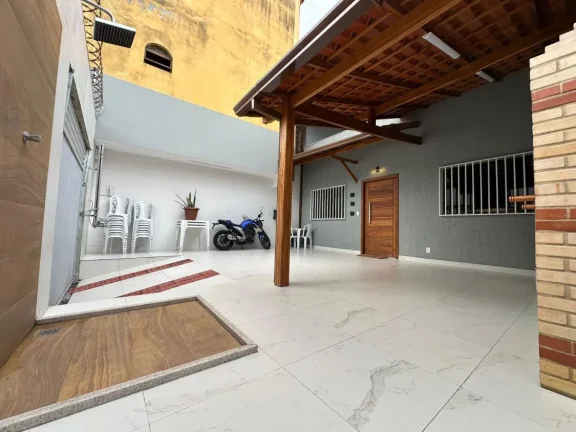 Imagem Vende-se casa de 2 quartos em Nossa Senhora da Penha.
