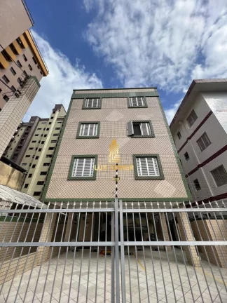 Kitnet de 32m2 c/ 1 Banheiro a 150 metros da praia