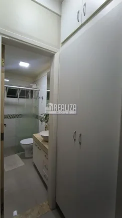 Imagem Apartamento de 3 dormitórios com suíte no Centro de Uberaba agende ja a sua visita.