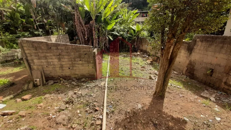 Imagem Imperdível oportunidade! Casa à venda em Franco da Rocha-SP, bairro Jardim Progresso: 2 quartos, 1 sala, 1 vaga, 119,90 m².
