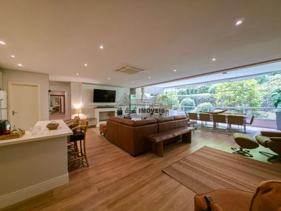 Apartamento em Campos do Jordão 159 m² a 800m do Capivari e Varanda Gourmet