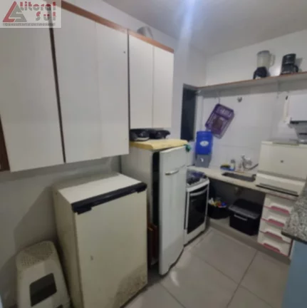 Imagem 01 DORMITÓRIO/SALA COZINHA BANHEIRO SOCIAL 01 VAGA DE GARAGEM INTERNET E WIFI