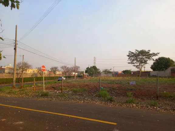 VENDE-SE TERRENO PROXIMO A FUTURA RODOVIARIA ARAÇATUBA SP