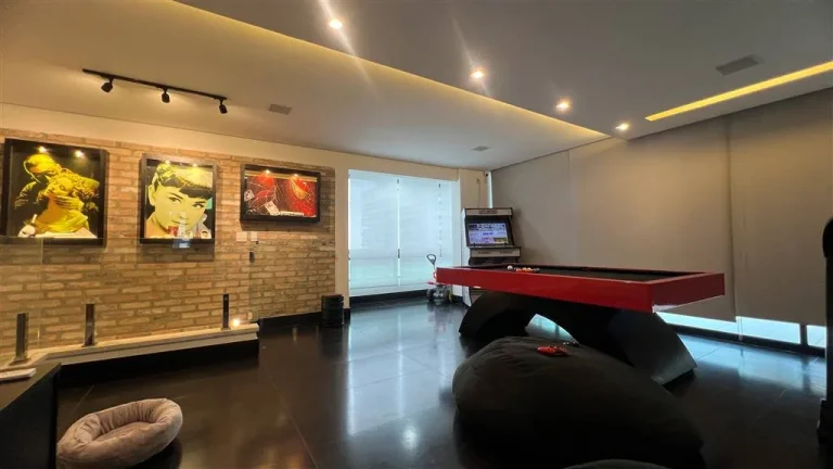 Imagem APARTAMENTO COM 257 m² - FORTE - PRAIA GRANDE SP