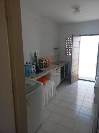 Imagem "Vendo casa na melhor Alameda de Vilas do Atlântico: segurança, 3 quartos e varanda!"