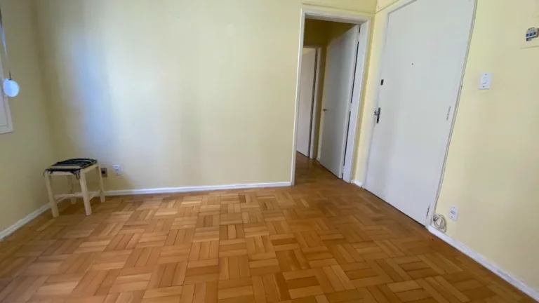 Imagem Edificio Dona Inocência Apto POA14369 - Apartamento à venda no bairro Jardim Botânico - Porto Alegre/RS