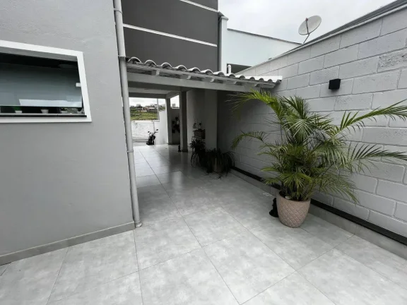 Imagem Casa geminada à venda em Barbacena, Grogotó, com 3 quartos, 132m2